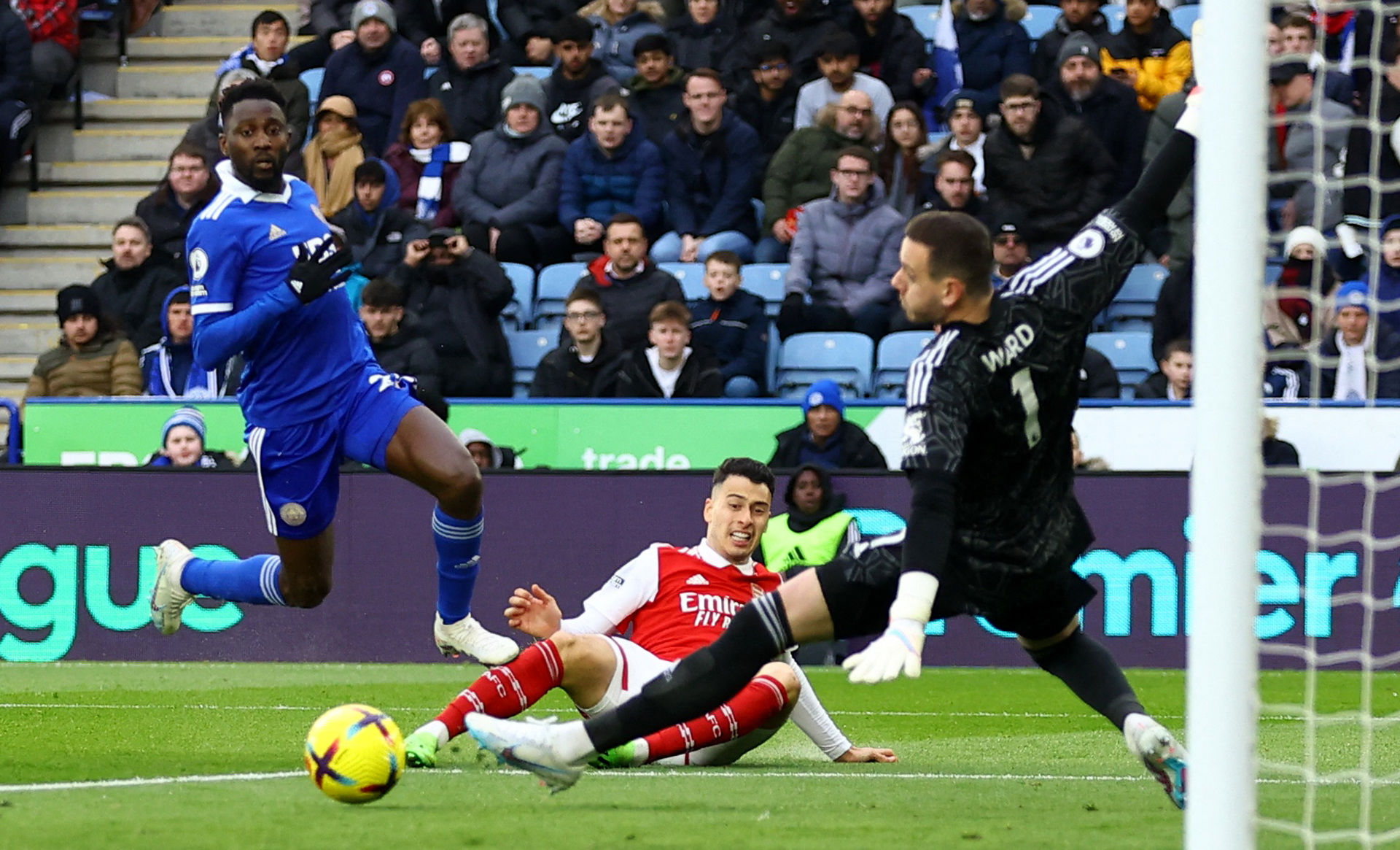 精准的控球 精准的控球