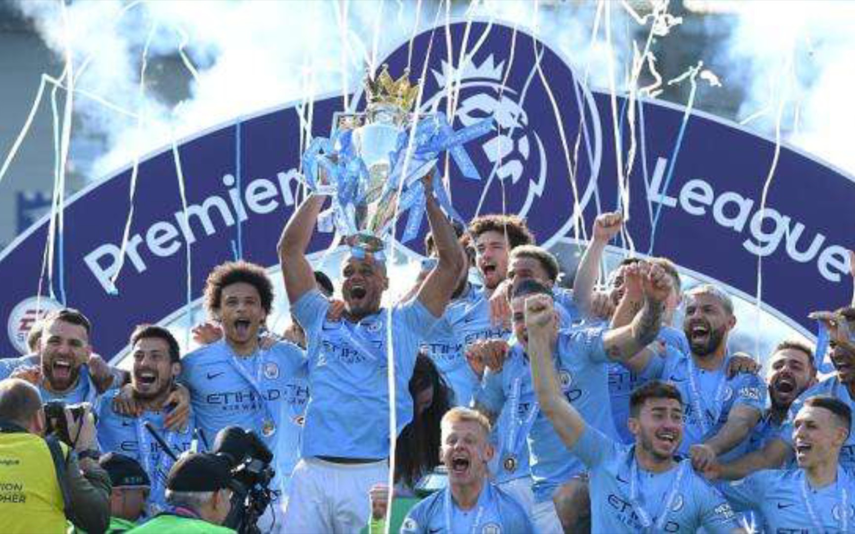 余嘉豪能更 余嘉豪能更